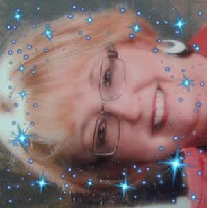 Meet your Posher, Lowell